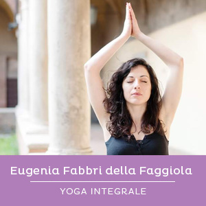 insegnante di yoga Eugenia Fabbri della Faggiola