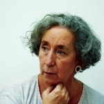 Cinzia Picchioni, insegnante di yoga, autrice di gruppo macro